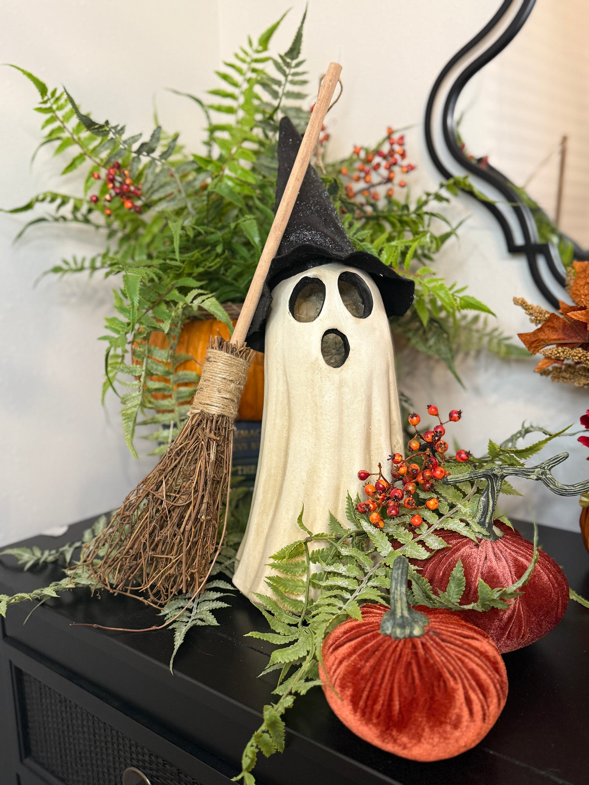 Witches Broom (20in)