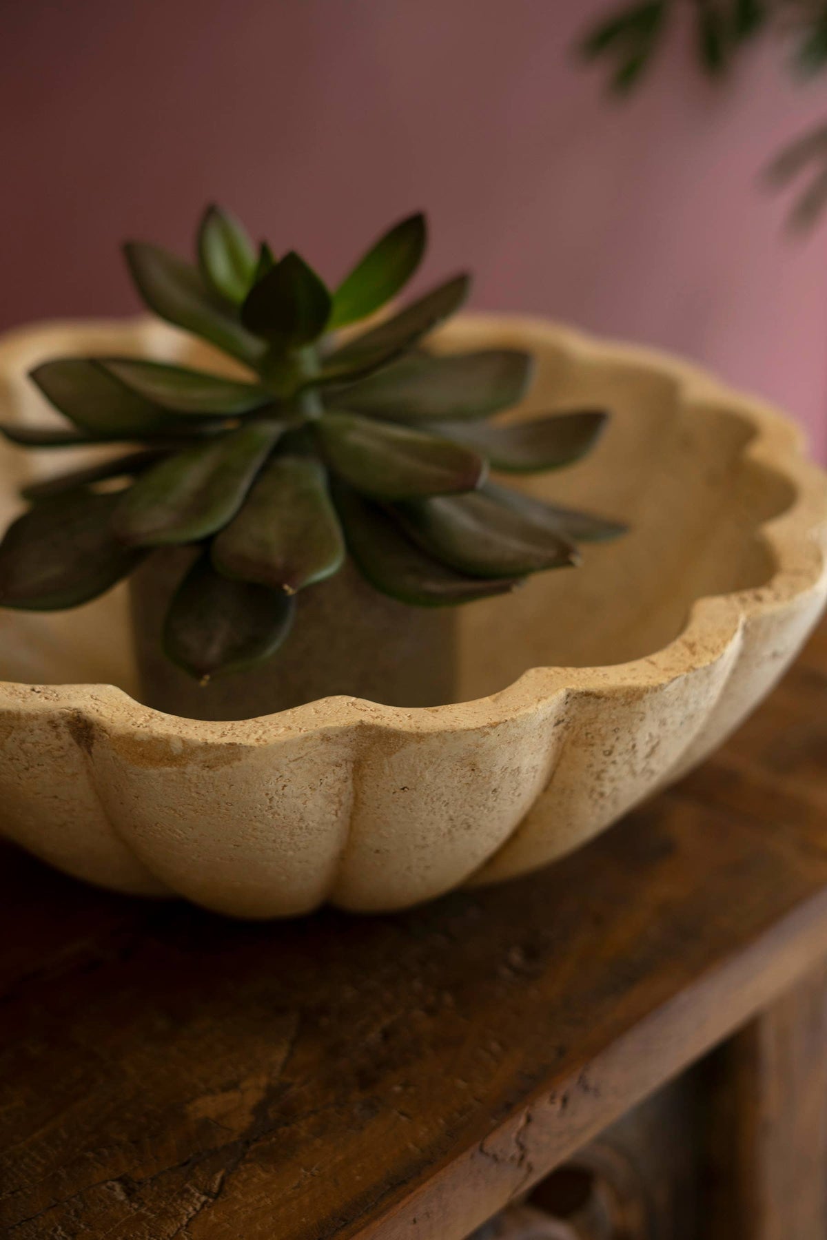 SCALLOPED FAUX TRAVERTINE BOWL