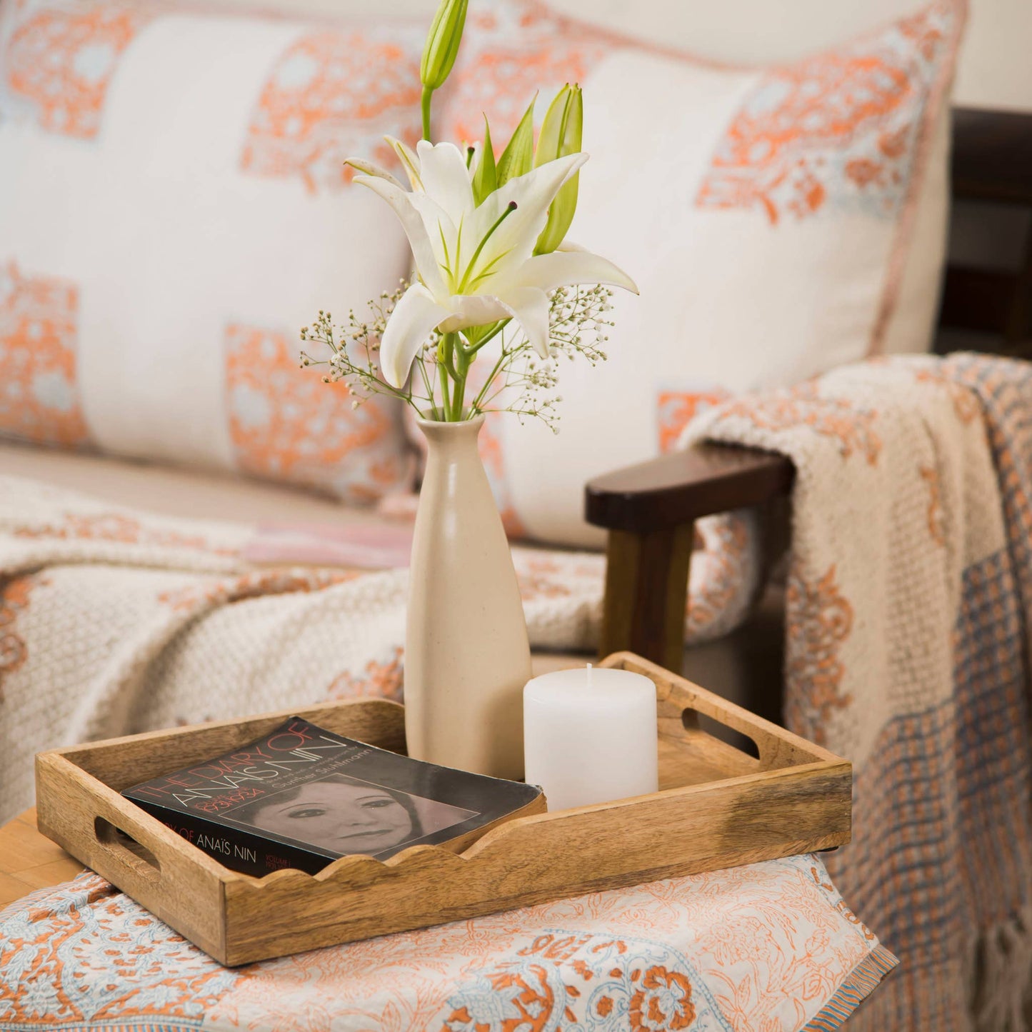 Scalloped Elegance Serving Tray