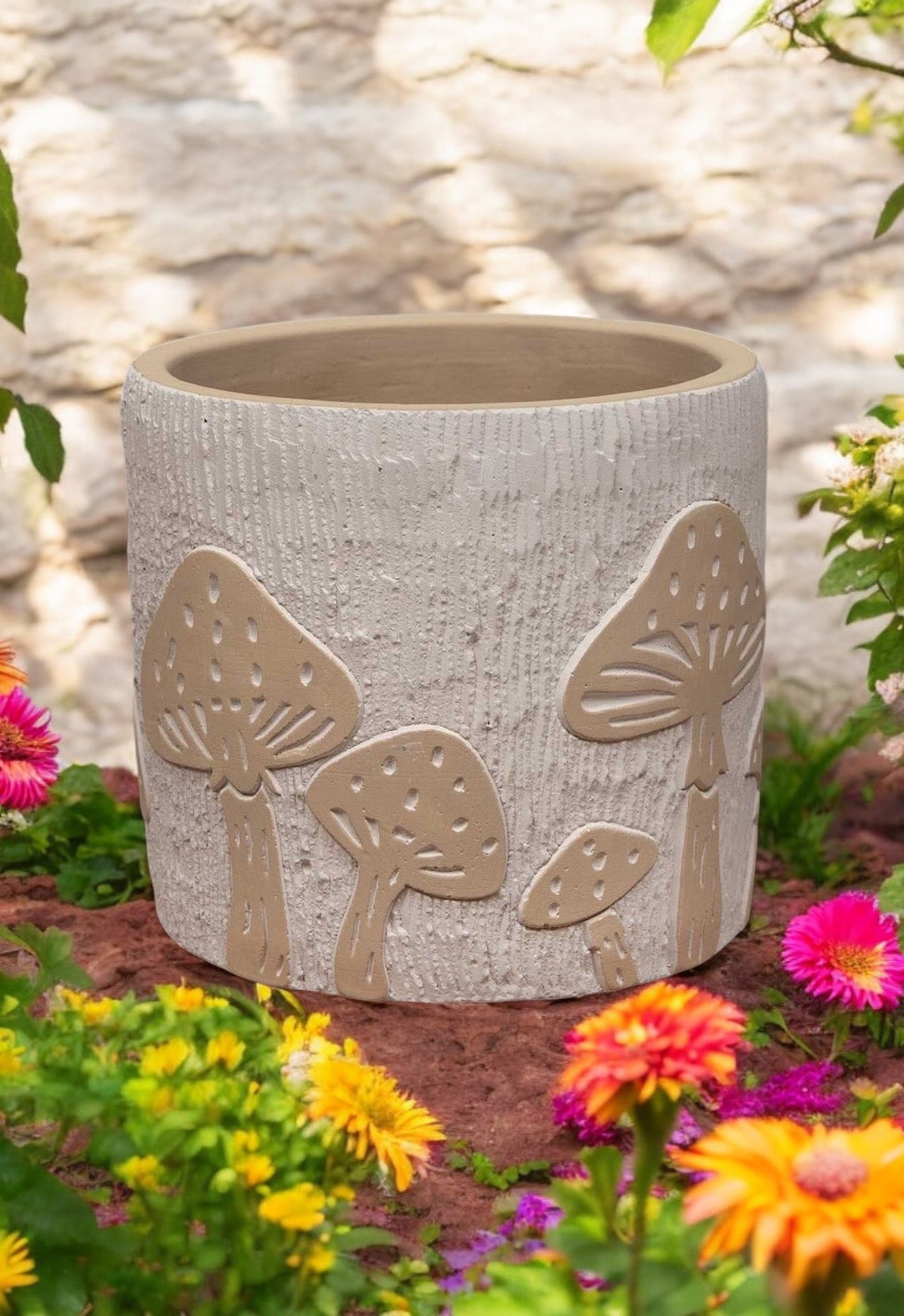 Mushroom planter (2 sizes)