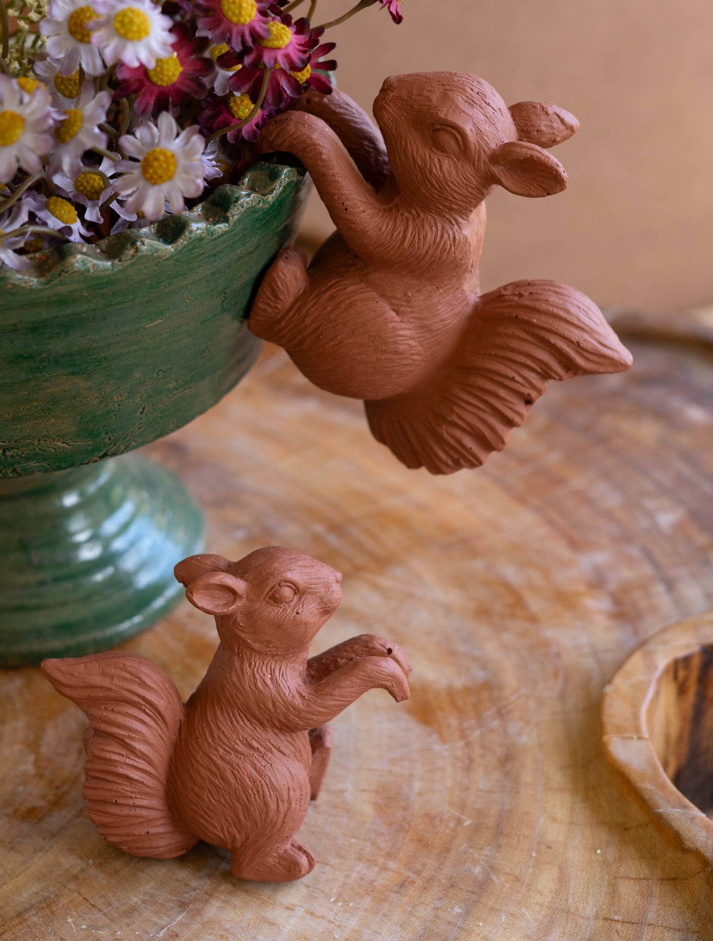 SQUIRREL POT HANGERS