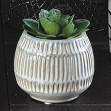Round Texture Cream Planter