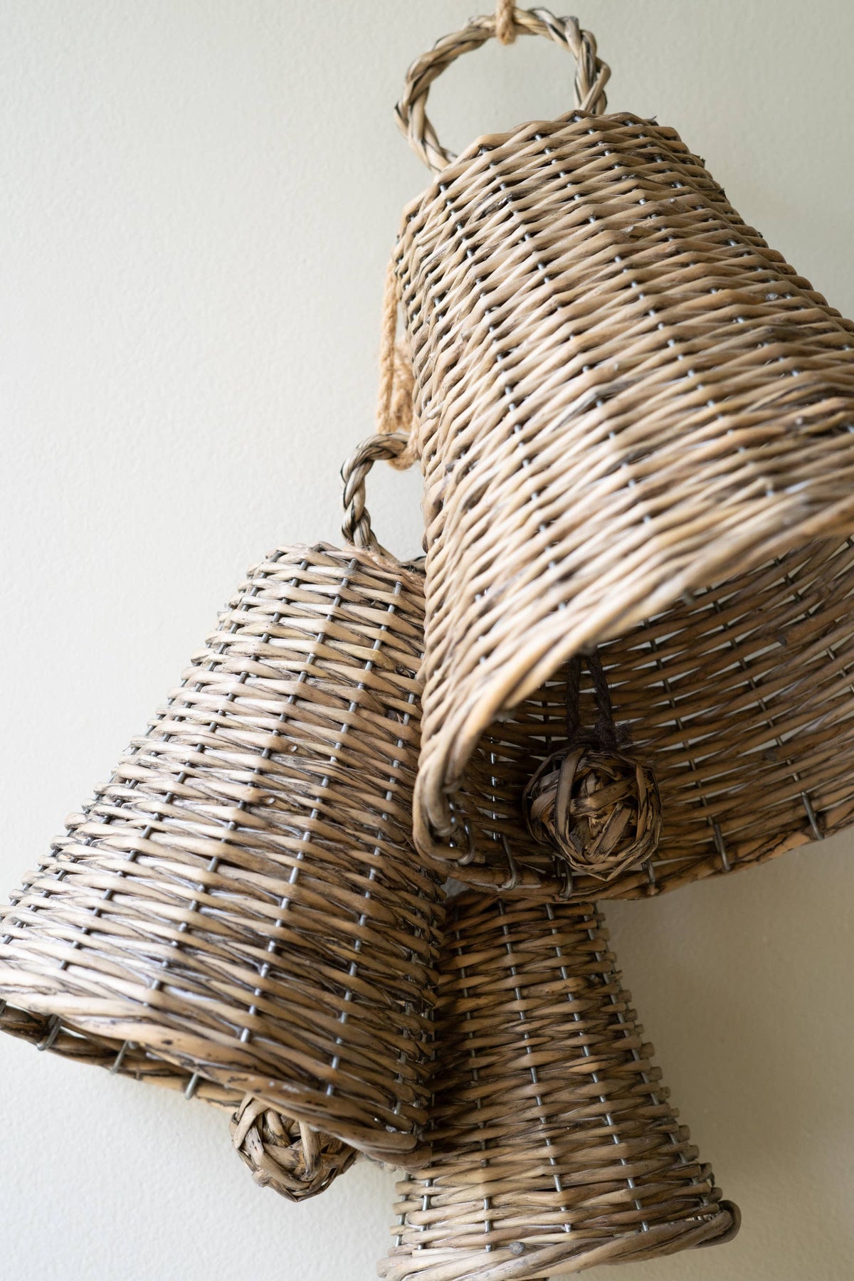 WOVEN WILLOW CHRISTMAS BELLS (set of 3)