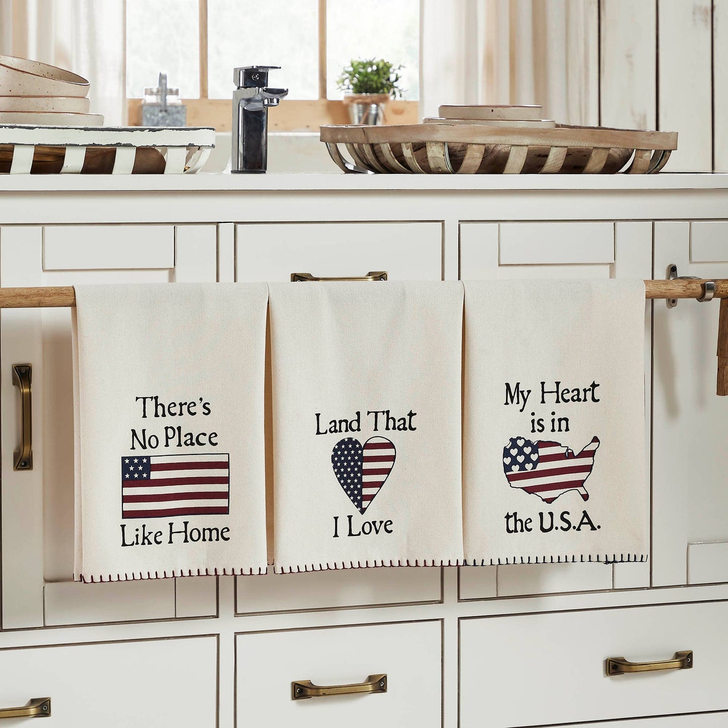 The Land That I Love Americana Tea Towel (Set of 3)