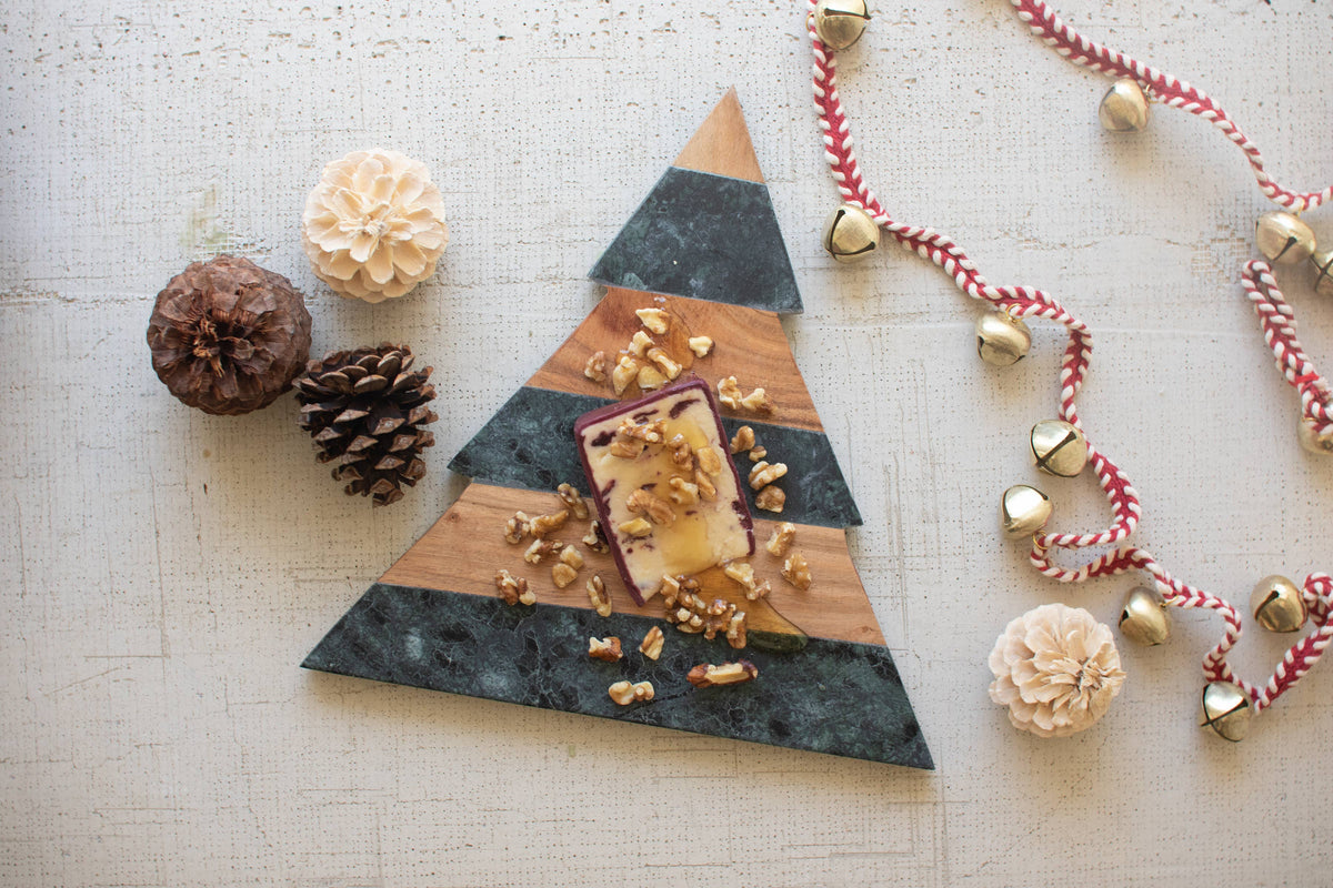 MARBLE & ACACIA WOOD CHRISTMAS TREE CUTTING BOARD