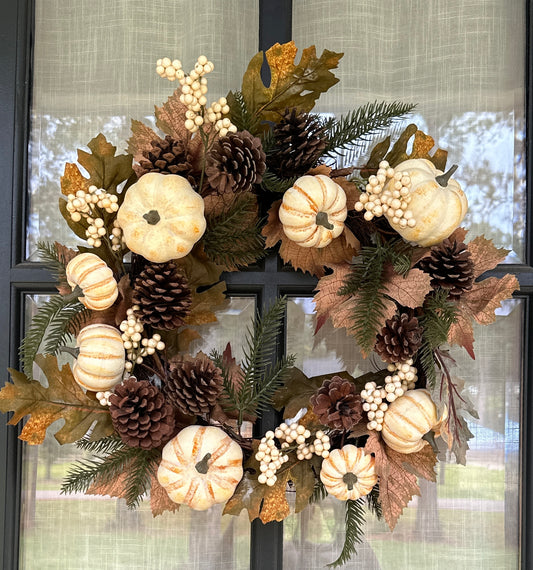 Mixed Oak Leaf, Pumpkin & Pinecone Wreath 22" - Cream/Brown