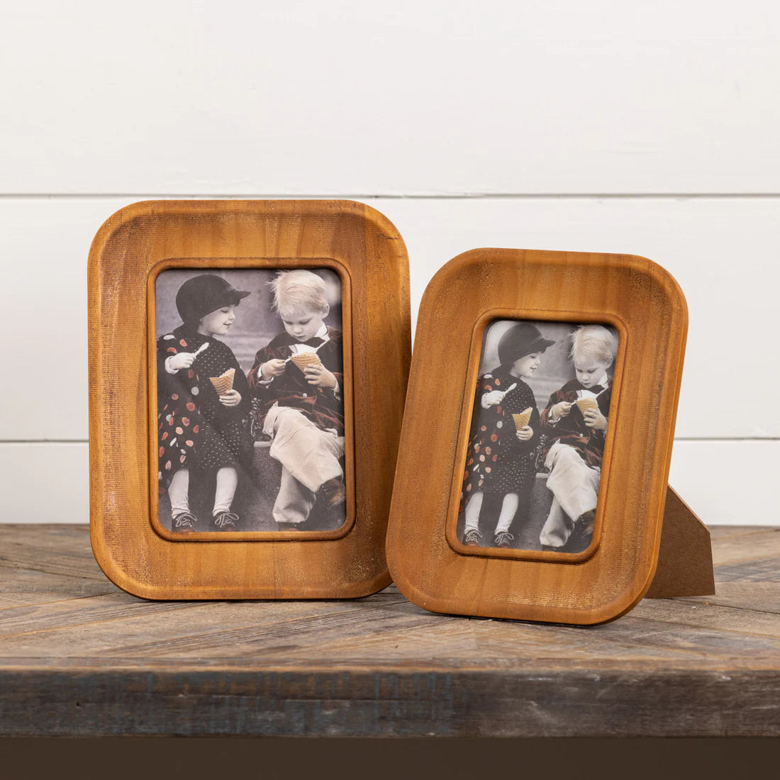 Rounded Corner Wood Frame