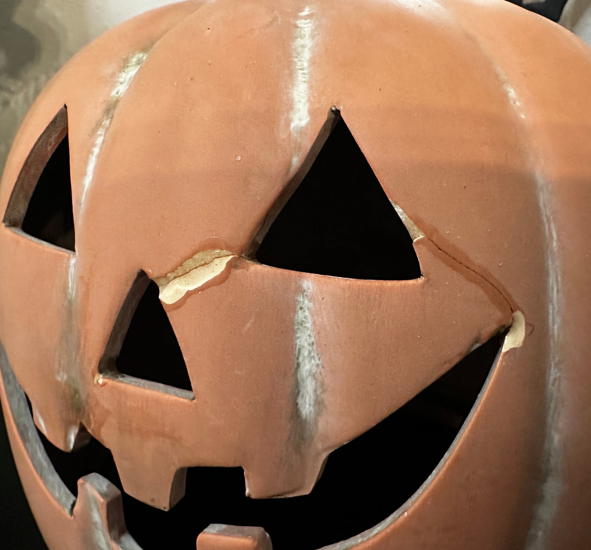 Scratch & Dent: Ceramic Jack O' Lanterns (2 Large)