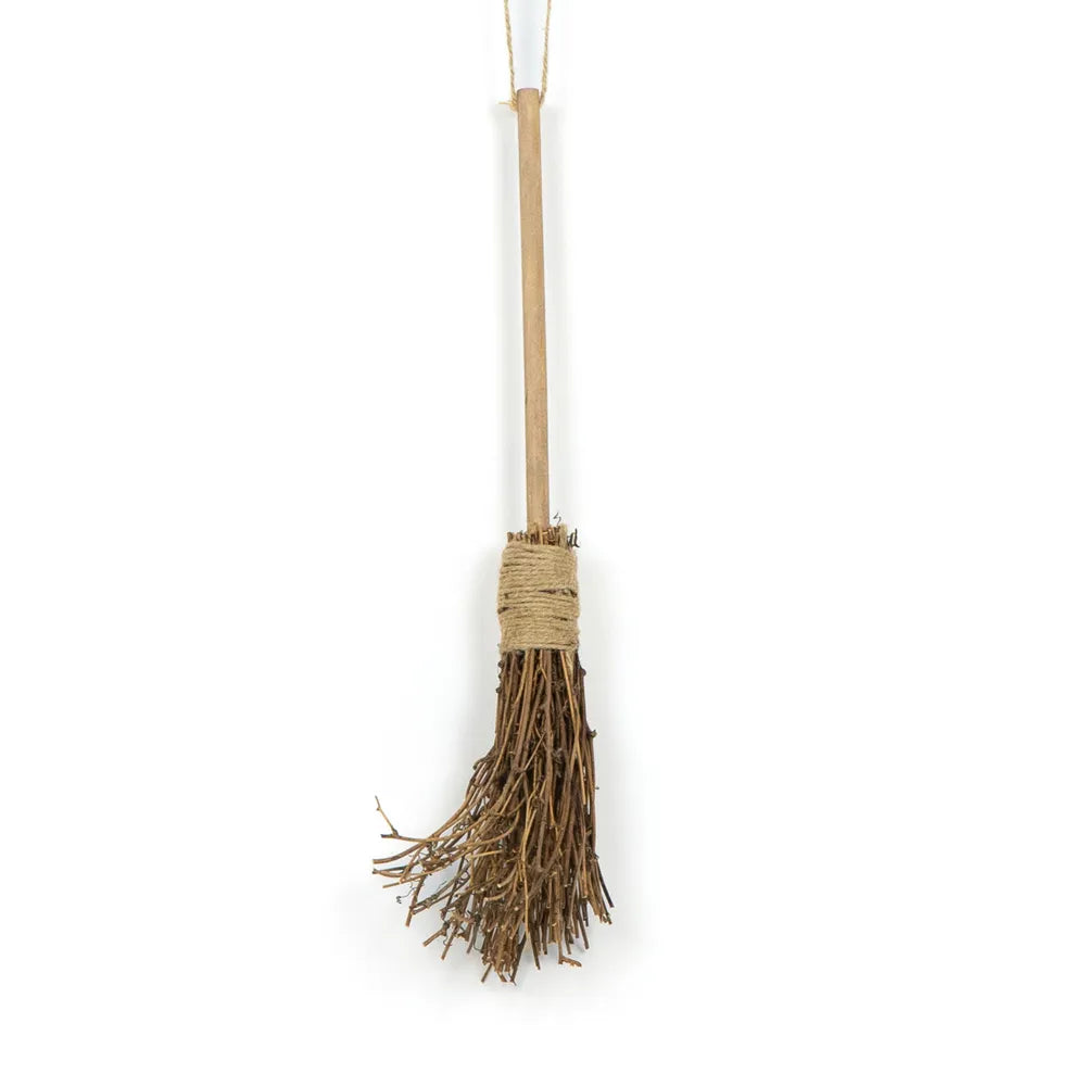Witches Broom (20in)