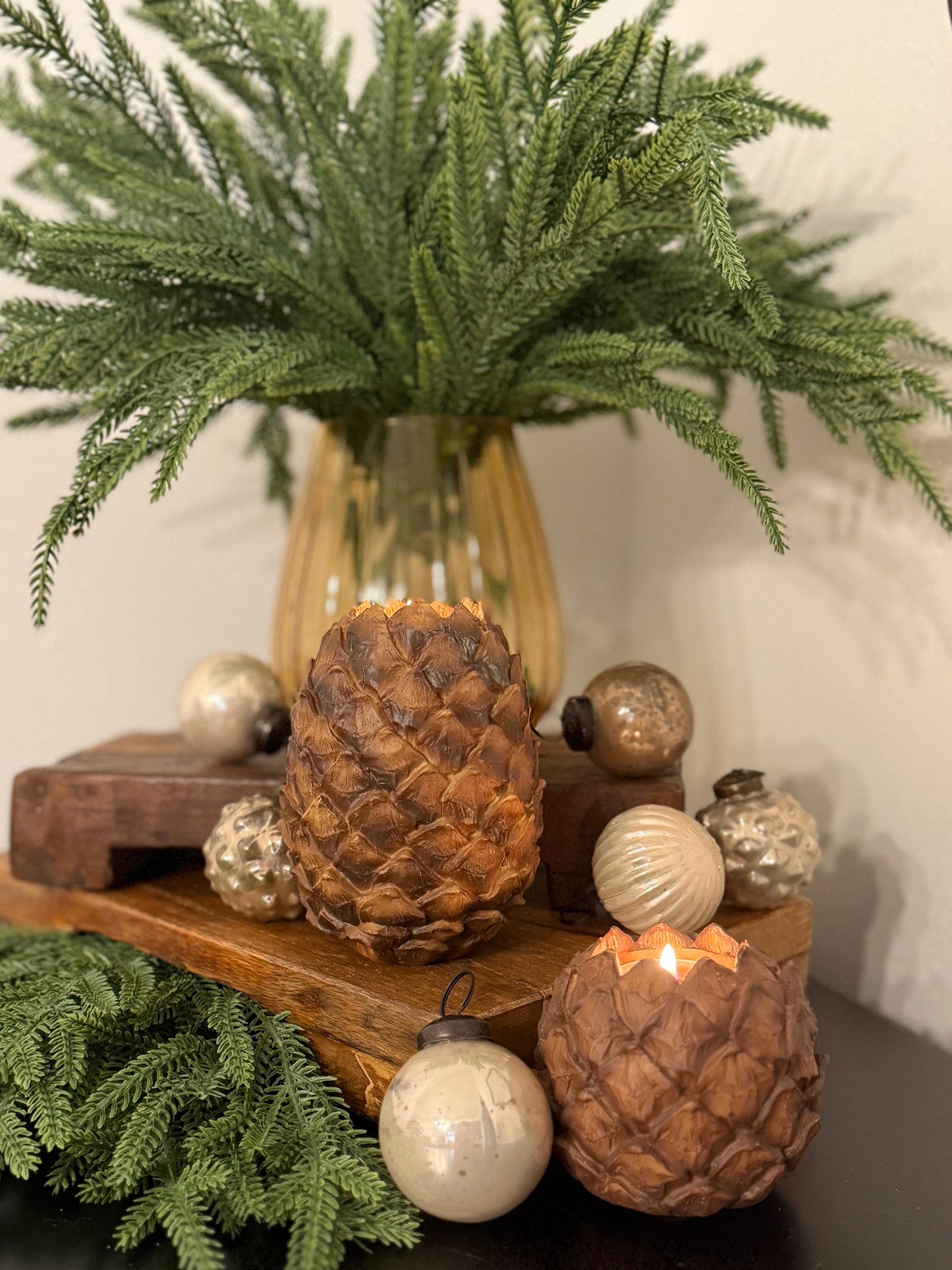 Natural Look Pinecone Tealight Holders- Brown (2 sizes)