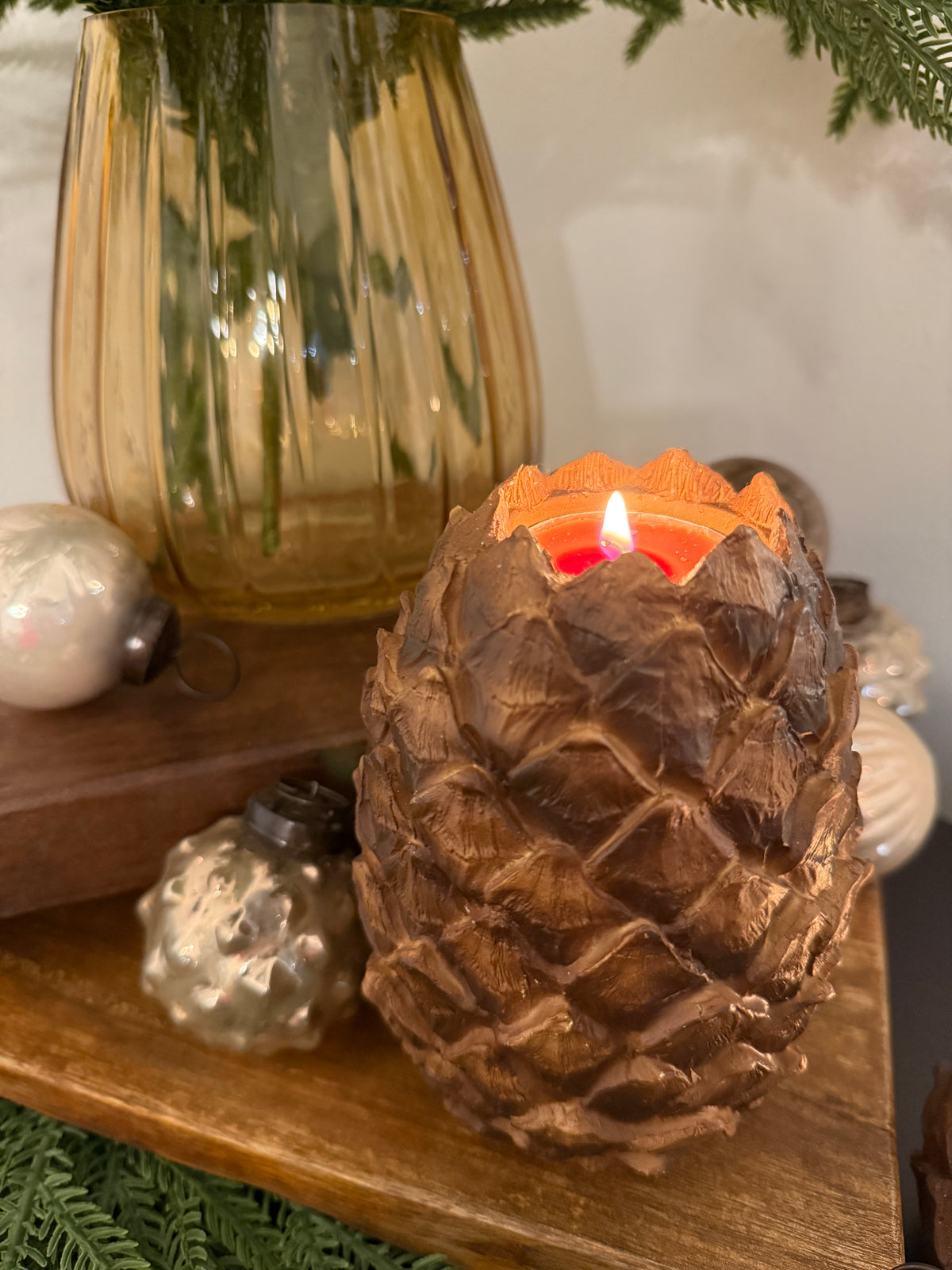 Natural Look Pinecone Tealight Holders- Brown (2 sizes)