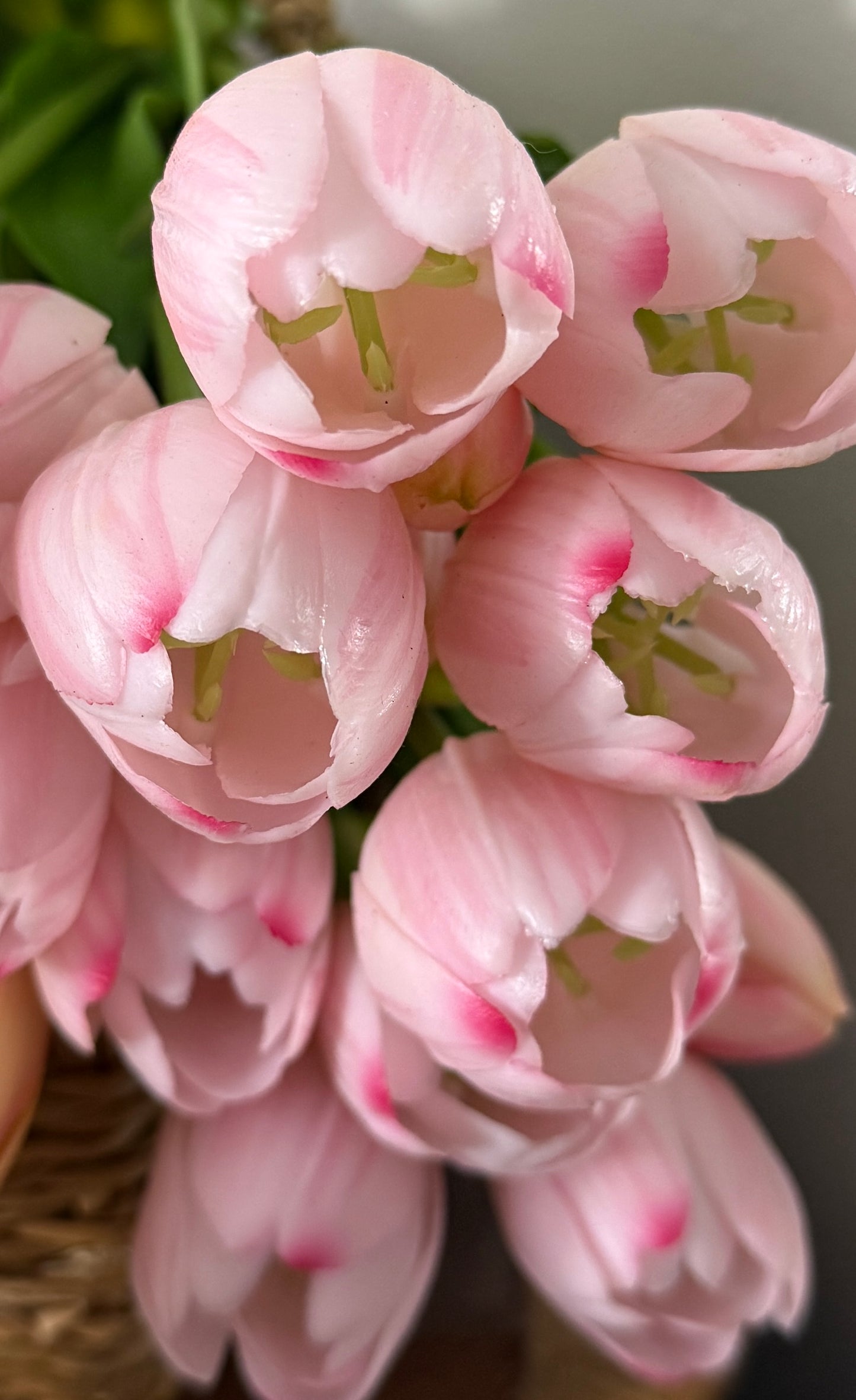 16" Tulip Real Touch Lifelike Bunch (Multiple Colors)