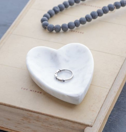 MARBLE HEART TRAY 4"