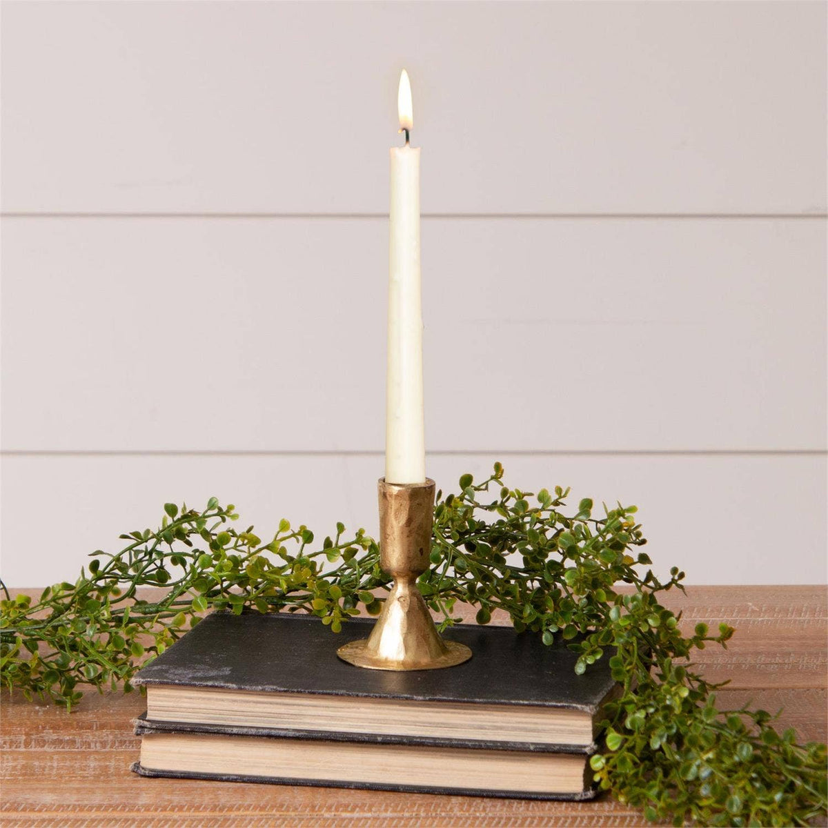 Gold Tone Hammered Taper Holder