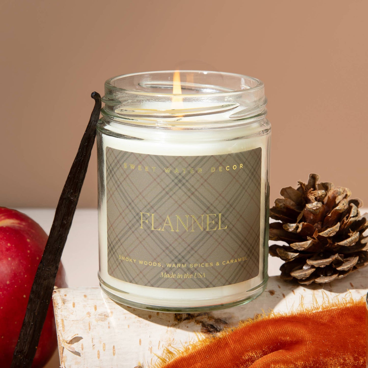 *New* Flannel 9 oz Soy Candle