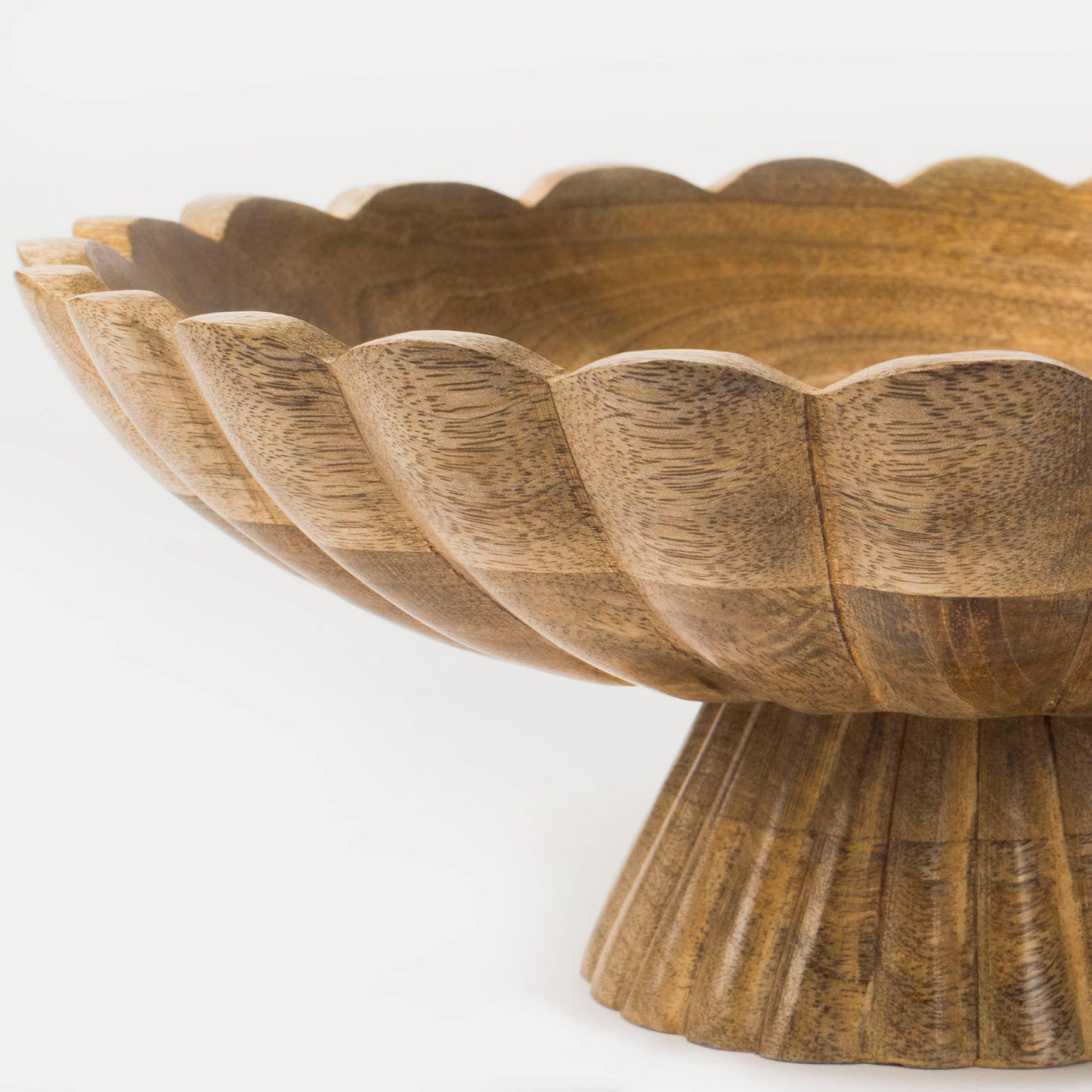 Scalloped Fluted Pedestal Bowl