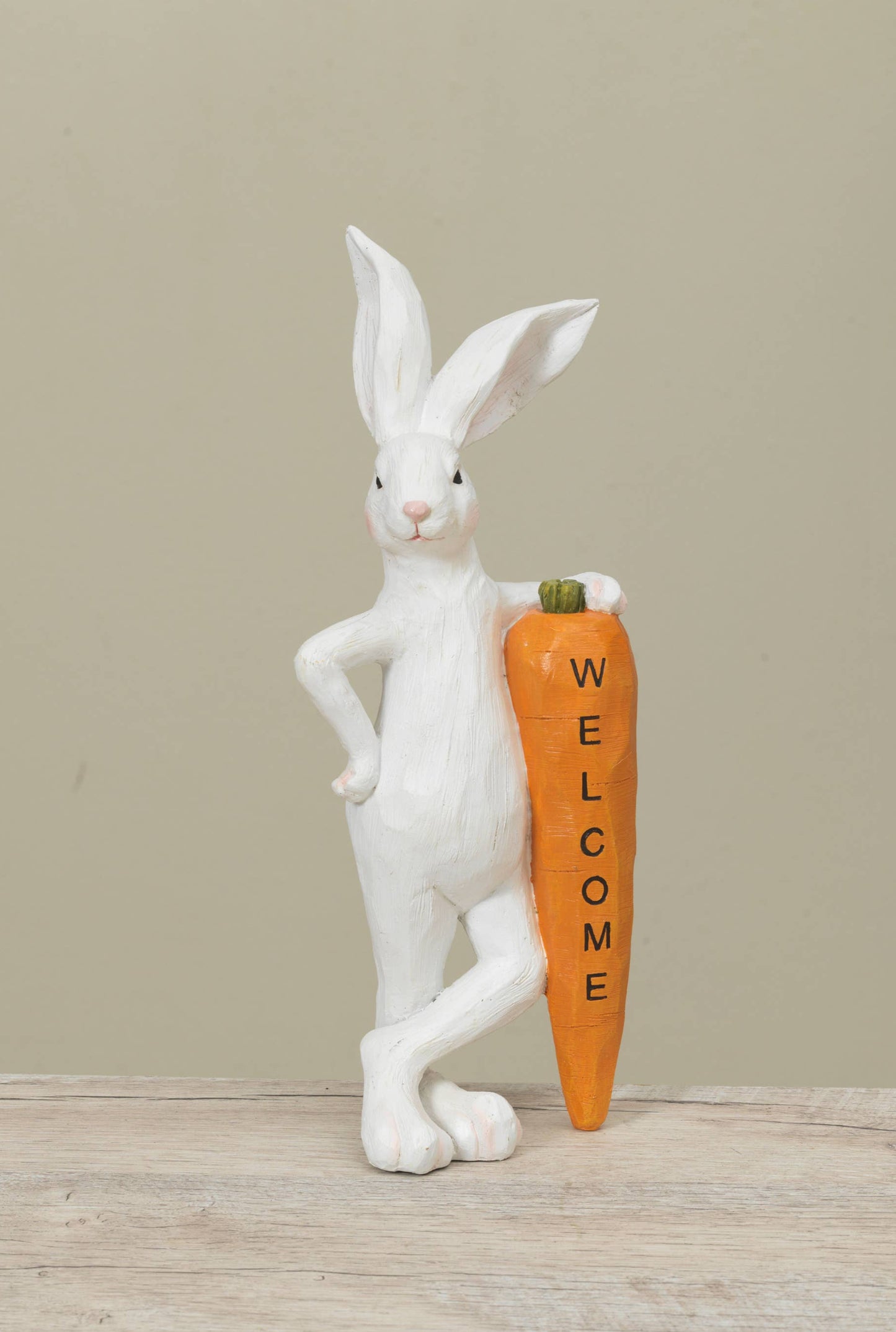 Welcome Easter Bunny w/ Carrot
