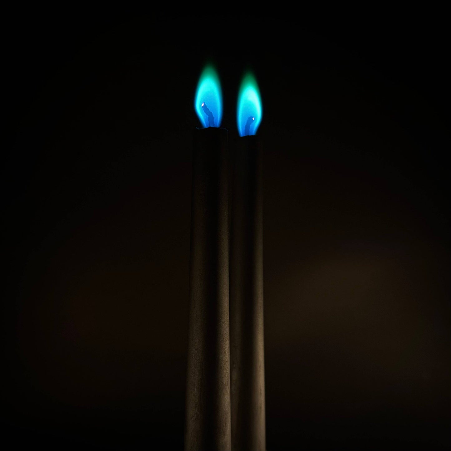 Aurora taper Candles - Real Colored Flames (2 color options)