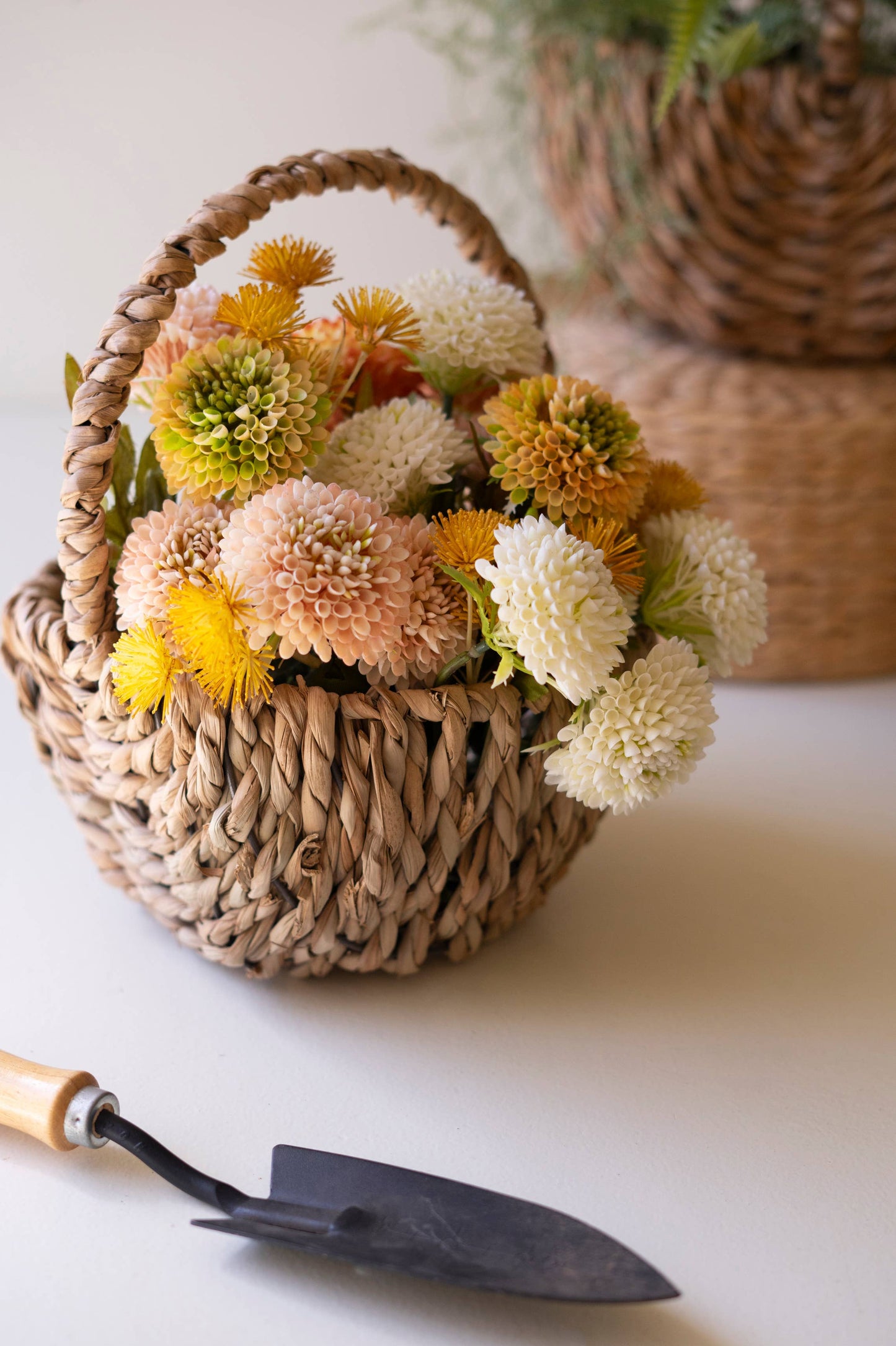 WOVEN SEAGRASS BASKETS WITH HANDLES (set of 3)