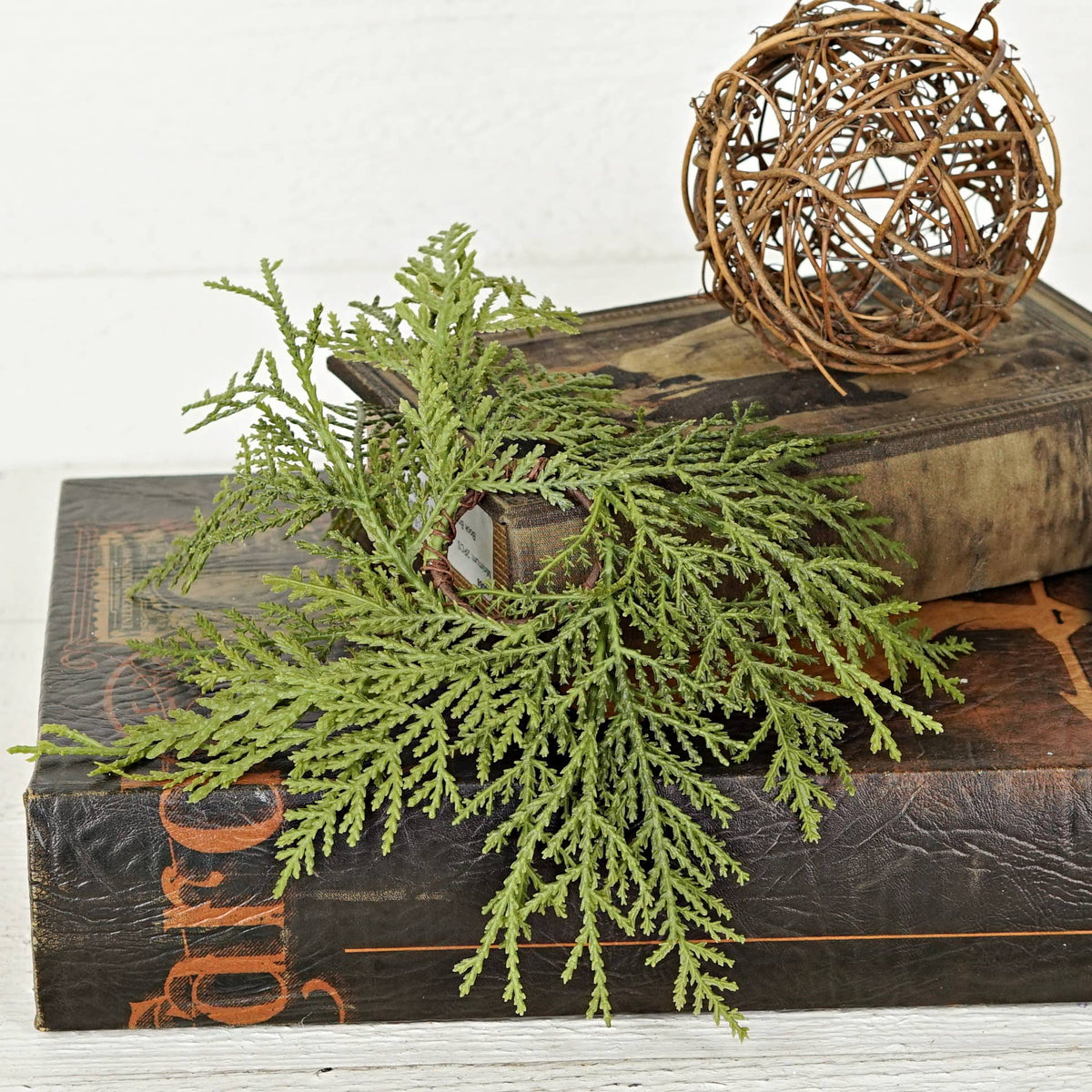 Candle Ring-Superior Real Touch Mix Cedar (10")