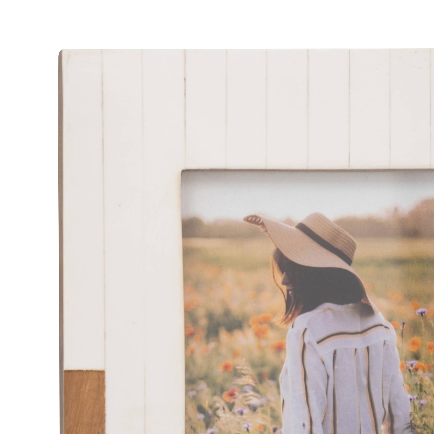 Natural/White Resin Photo Frame - 4x6in