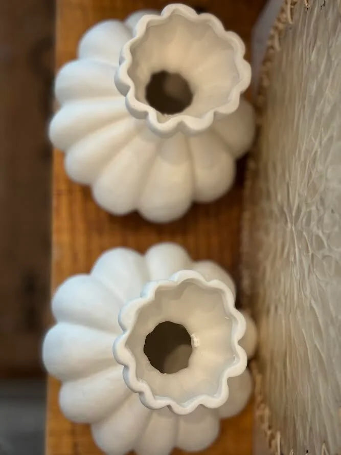 Ruffle Vase